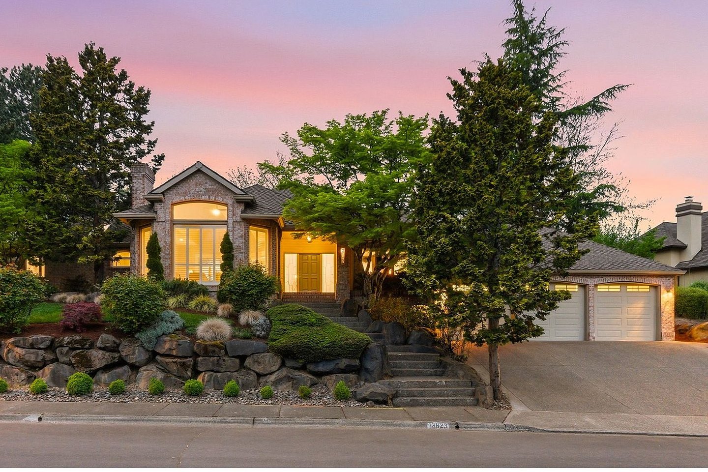 13623 SW Tarleton Ct, Tigard, OR 97224